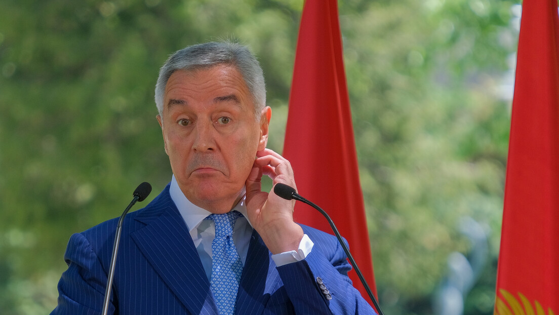 Đukanović se oprostio od funkcije predsednika: Za sve mu krivi Rusija i NATO koji ga nije zaštitio