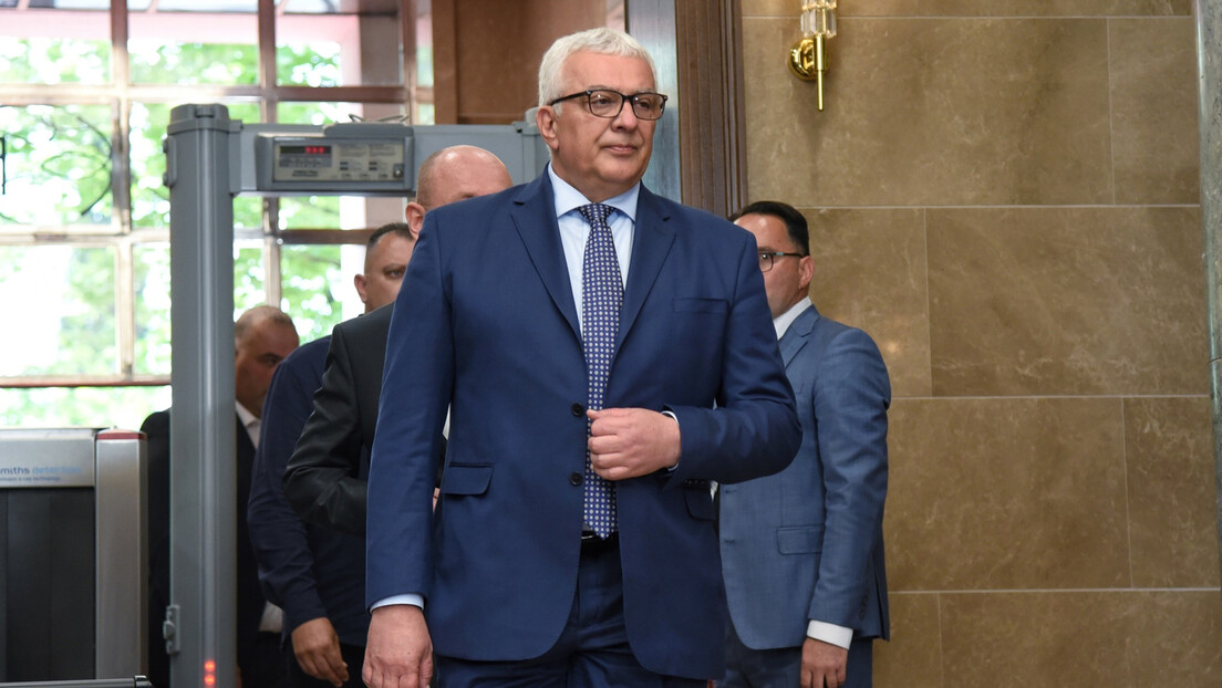 Мандић: Знамо за план западних амбасада да у новој влади Црне Горе не буду наше странке