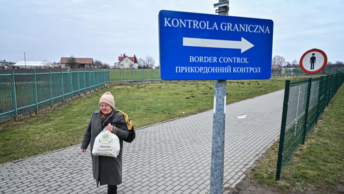 Јачање јавне безбедности: Пољска затвара границу за теретна возила из Белорусије и Русије