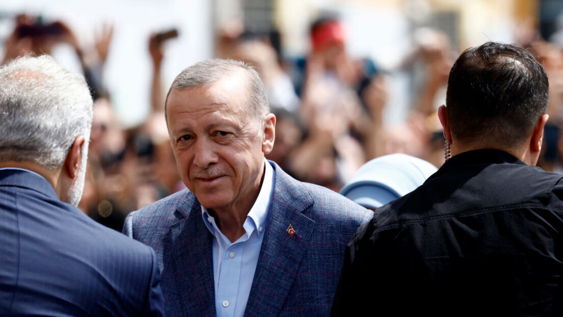 Ердоган позвао Вучића и Куртија на дијалог: Анкара спремна да посредује у решавању косовског чвора