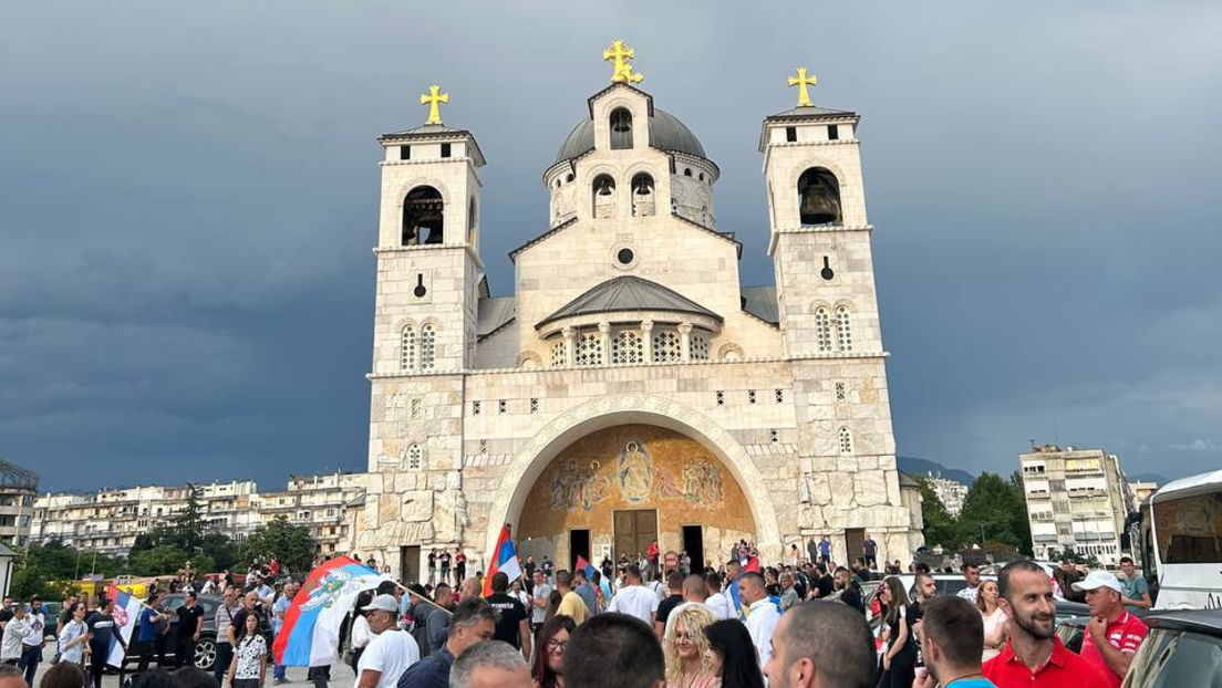 Скуп подршке Србима са КиМ у Подгорици: "Нема предаје - Косово је Србија"
