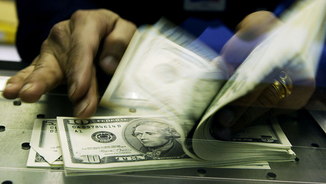 Американцима се обија о главу употреба долара у геополитичким сукобима