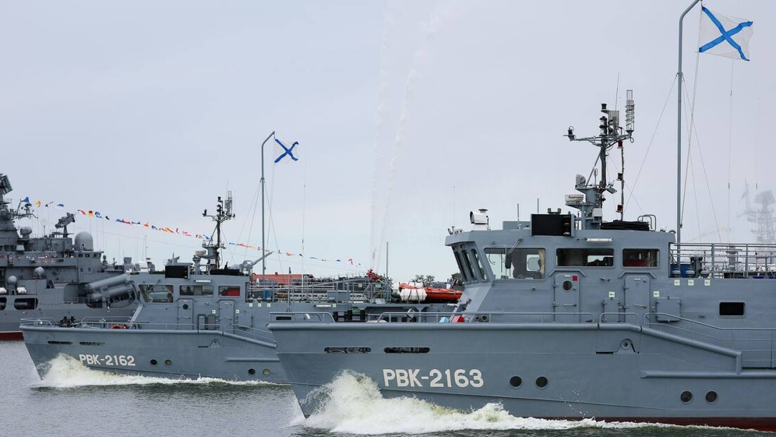 Балтичка флота Русије започела маневре: Учествује 40 бродова и 3.500 војника