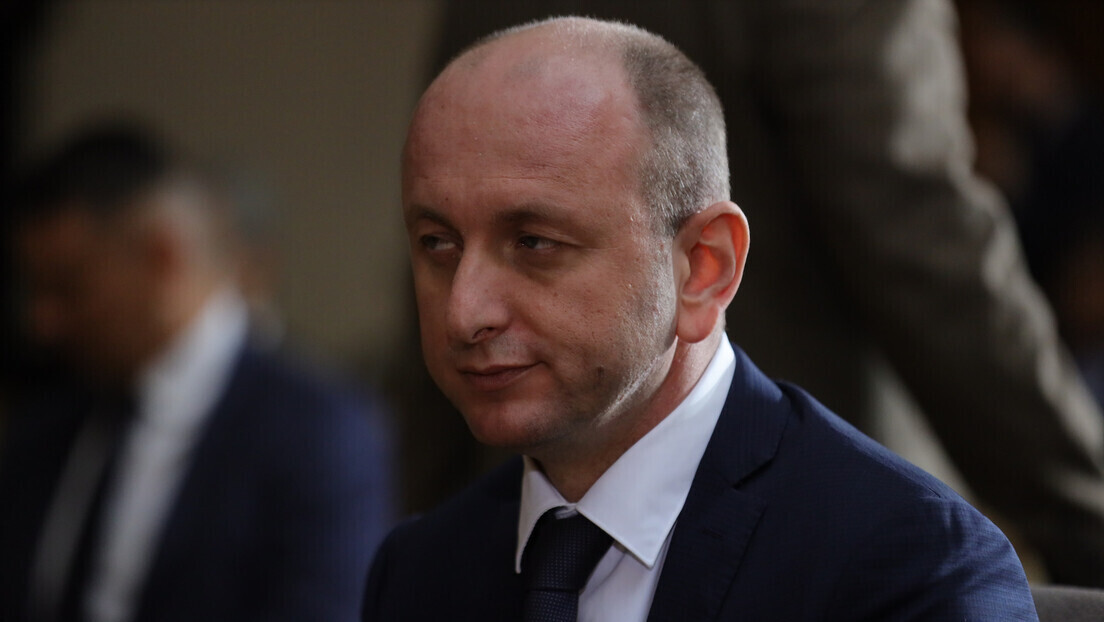 "Све је исто, само нема Катнића": Настављено суђење Мандићу и Кнежевићу за наводни државни удар
