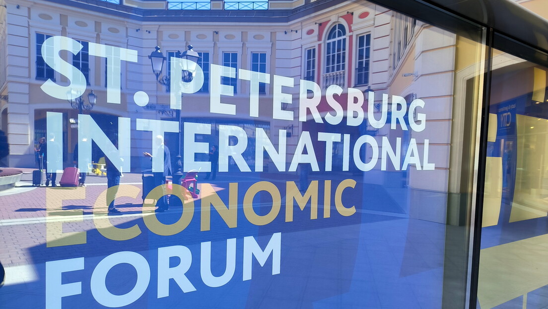 Руски Давос: У Санкт Петербургу почео Међународни економски форум (ВИДЕО)
