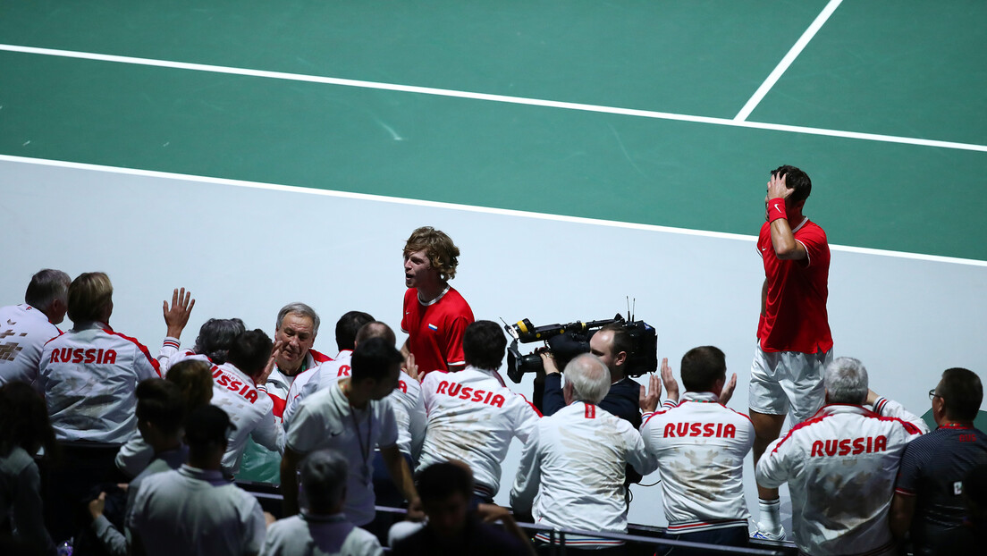 Није само Ђоковић исписао историју, већ и руски тенисери