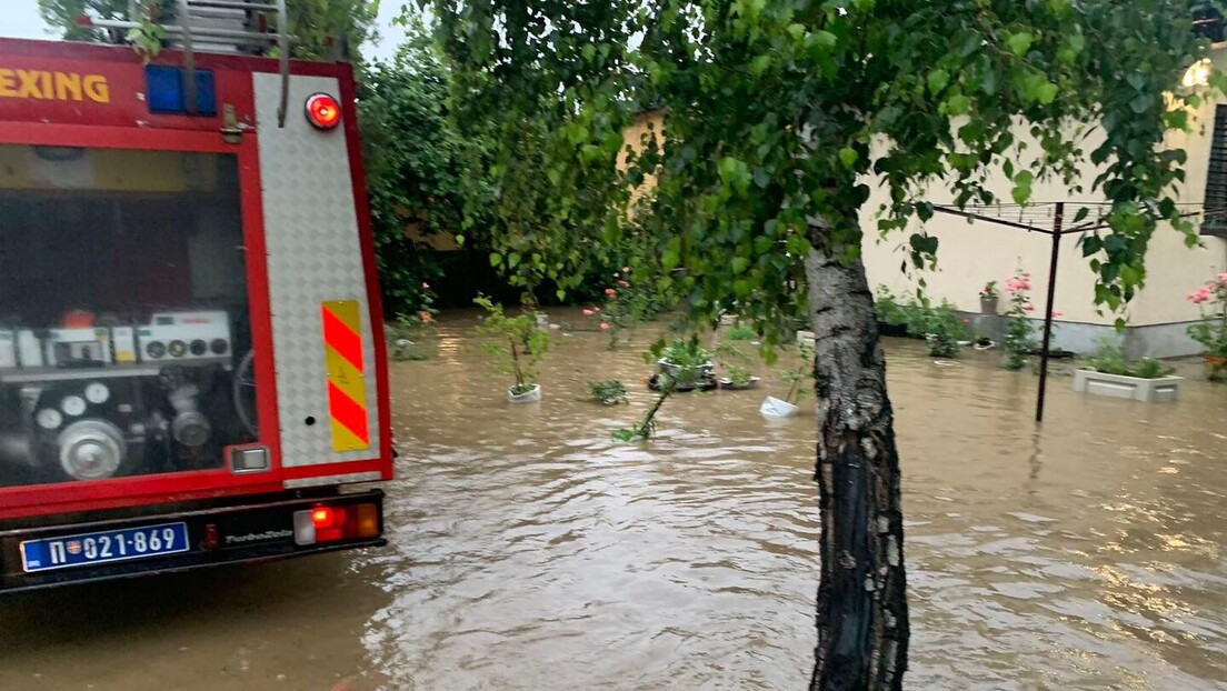 Ванредна ситуација у 35 градова у Србији, киша не престаје