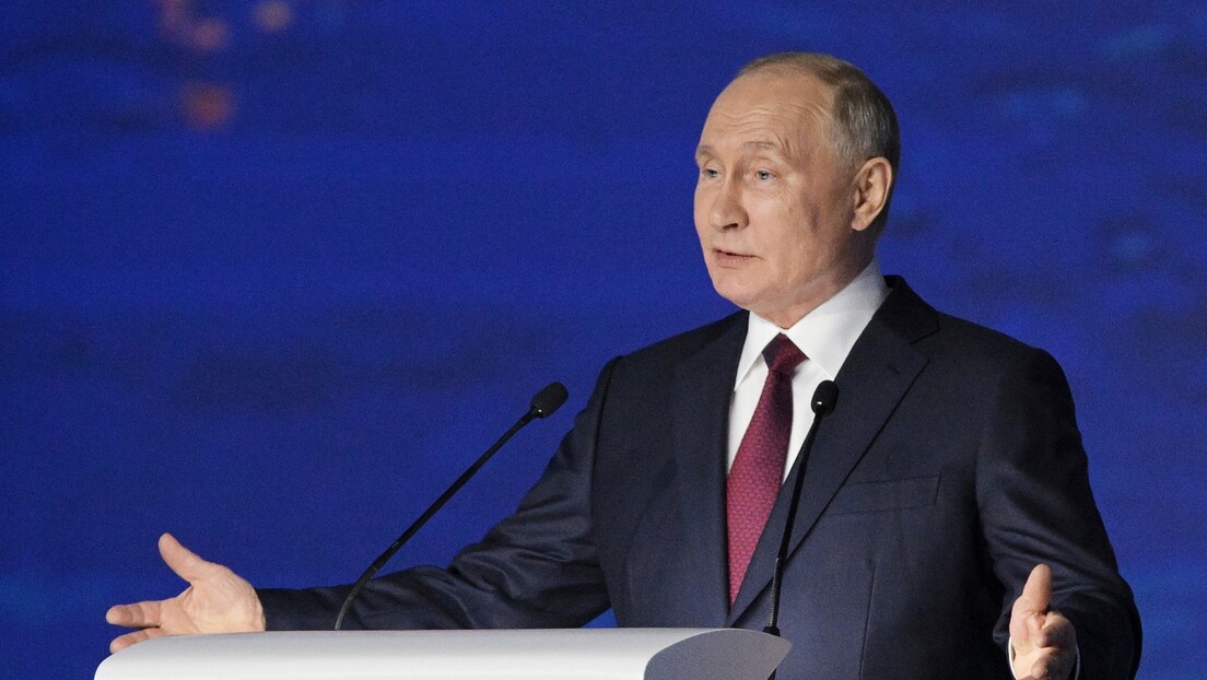 Putin: Uništeno 186 tenkova i 418 oklopnih vozila, nuklearno oružje stiglo u Belorusiju