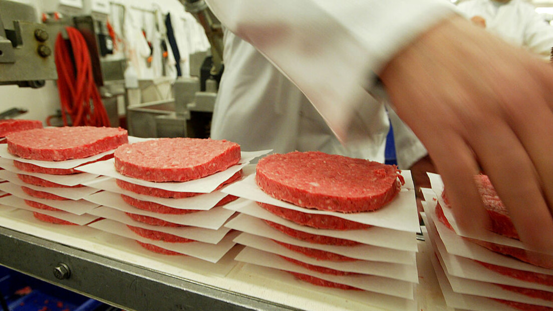Na trpeze stiže meso iz laboratorije – Amerika odobrila prodaju