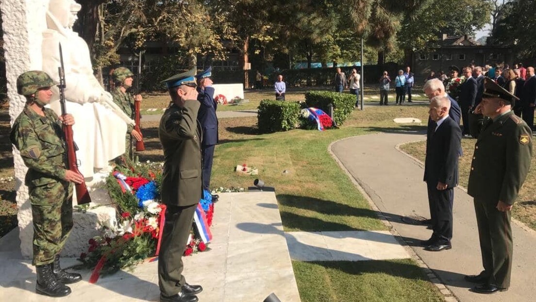 Ambasador Rusije položio venac sovjetskim borcima koji su dali život za oslobađanje Jugoslavije