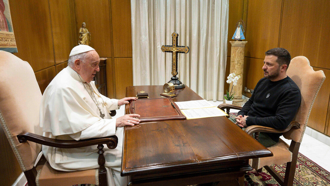 ФАЗ: Зеленски не верује папи