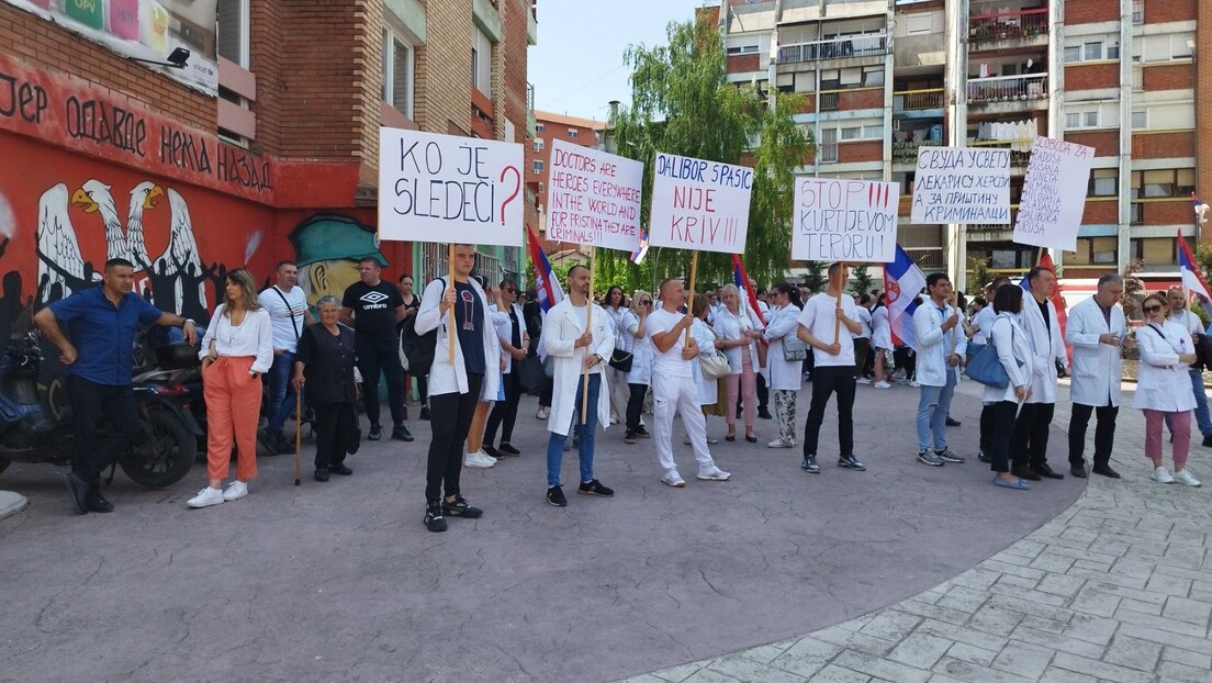 У Звечану понов напето, огласио се Свечља; Пуштен Србин који је први ухапшен у Звечану