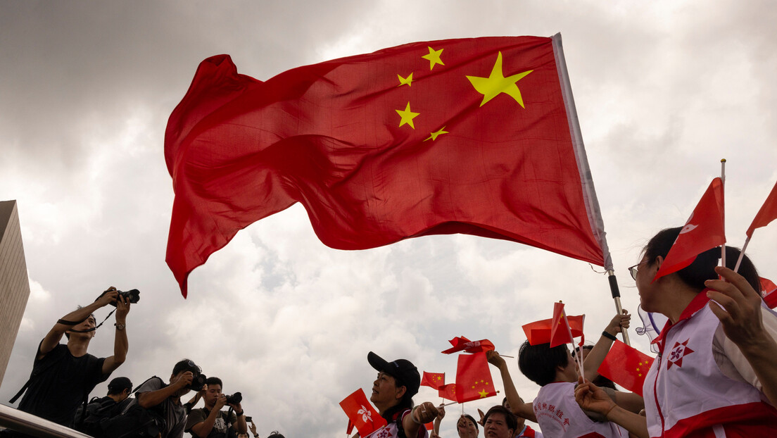 Шеф ЦИА: Економско одвајање од Кине било би будаласто