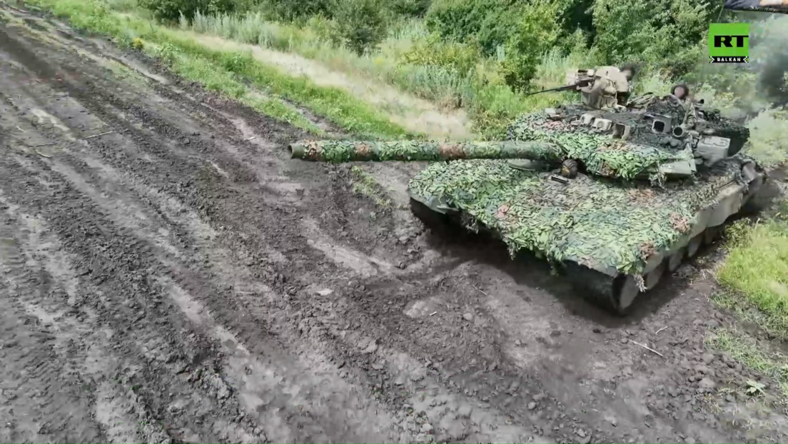 Ruski tenkisti Centralnog vojnog okruga upotrebili navođene projektile u zoni SVO (VIDEO)