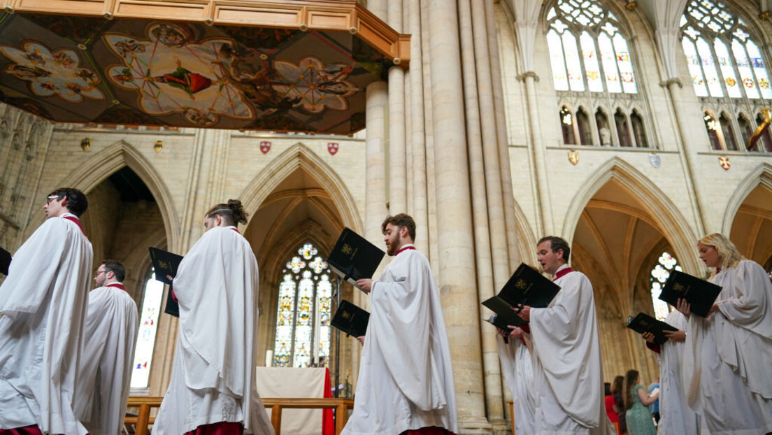 Смета им и "Оче наш": Англиканска црква преиспитује Молитву господњу