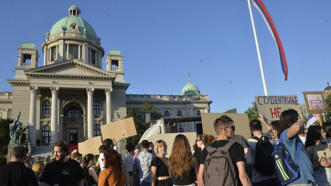 U Beogradu deseti protest "Srbija protiv nasilja"