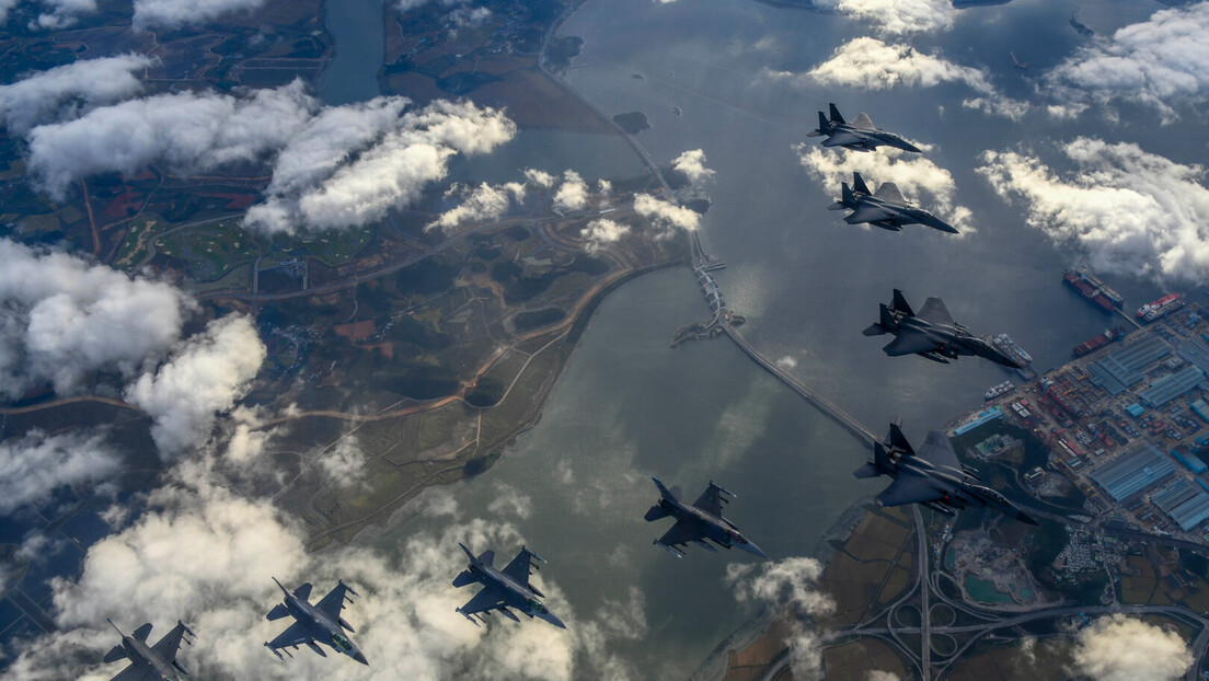 Северна Кореја упозорила САД: Оборићемо ваше шпијунске авионе
