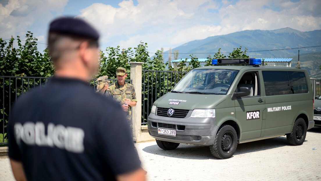 Hovenijer posetio zapaljenu kuću srpske porodice kod Istoka: Kriminalni čin (VIDEO)