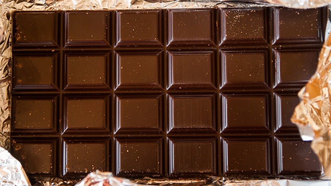 Како се "правилно" једе чоколада