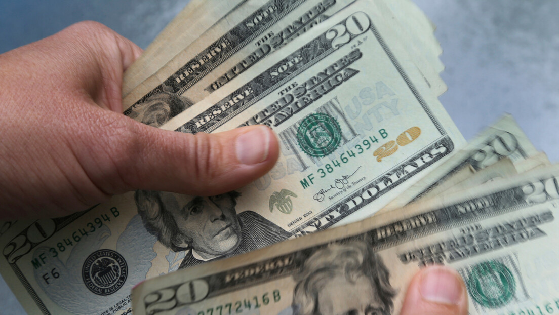 Američki pukovnik: Nova valuta BRIKS-a uzdrmaće američku finansijsku dominaciju  (VIDEO)