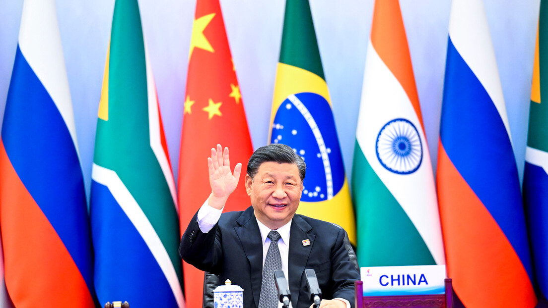 "Global tajms": Amerika forsira blokovsku konfrontaciju pritiscima na Kinu i BRIKS