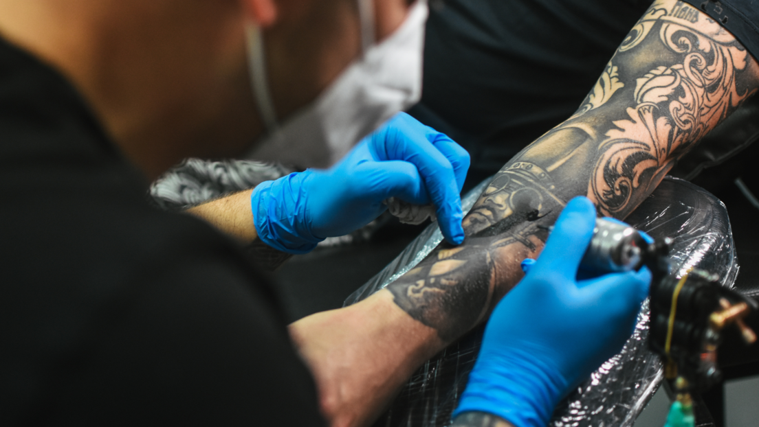 Када се путовање увуче под кожу: Млади освајају нове дестинације због аутентичних тетоважа