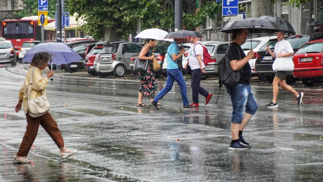 Nevreme opet stiže u Srbiju: RHMZ upozorava - prvo grmljavina, kiša, oluja i grad, pa tropske vrućine