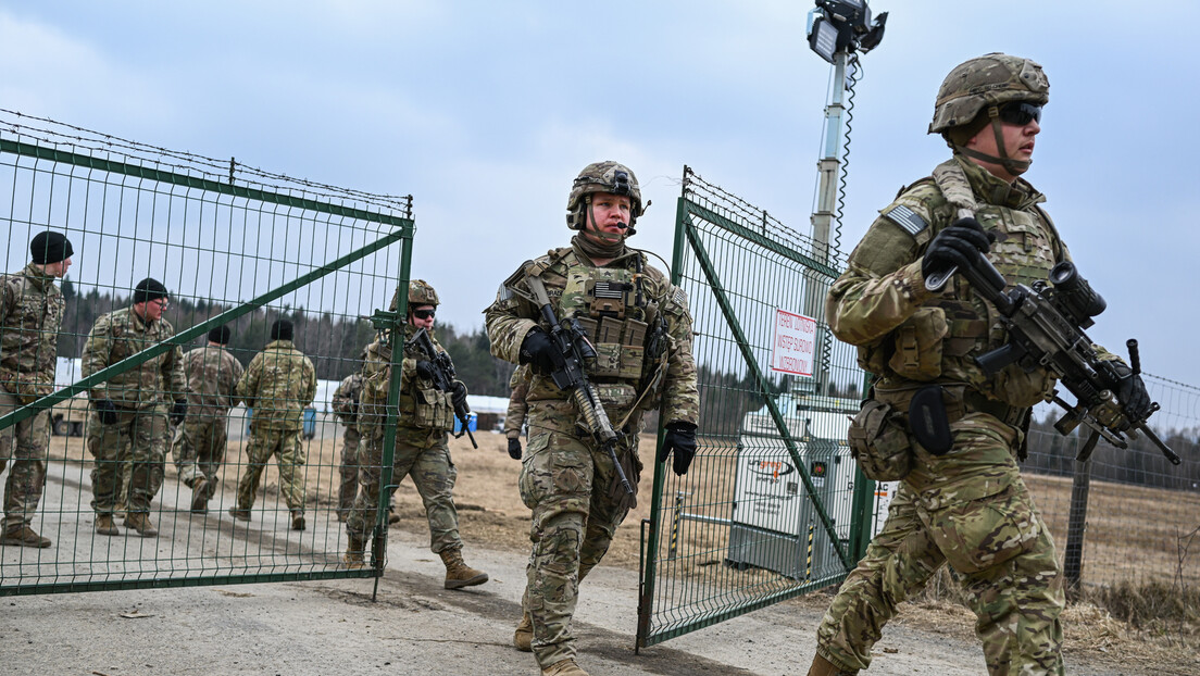Рјабков: Русија ће одговорити на НАТО претње у близини граница Белорусије