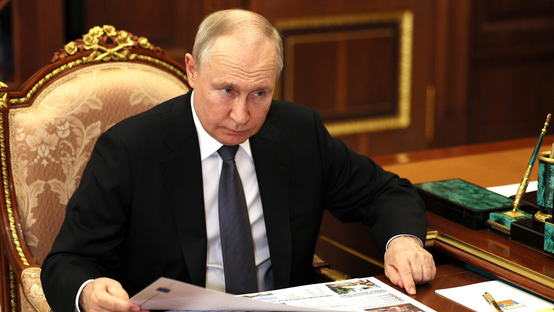 Путин потписао закон о забрани промене пола: Интервенције само у медицинске сврхе