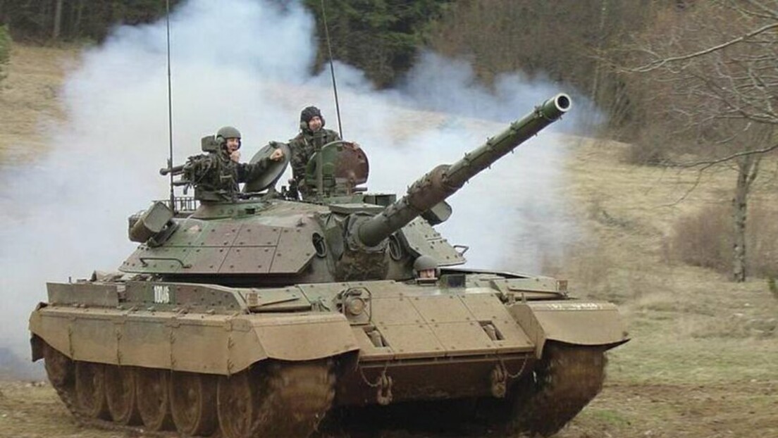 Руска војска слистила "словеначке" тенкове са нацистичким ознакама