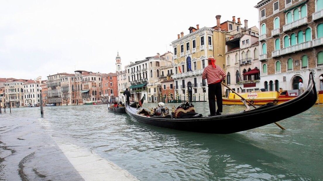Спор италијанске владе и Унеска: Коме је више стало до Венеције