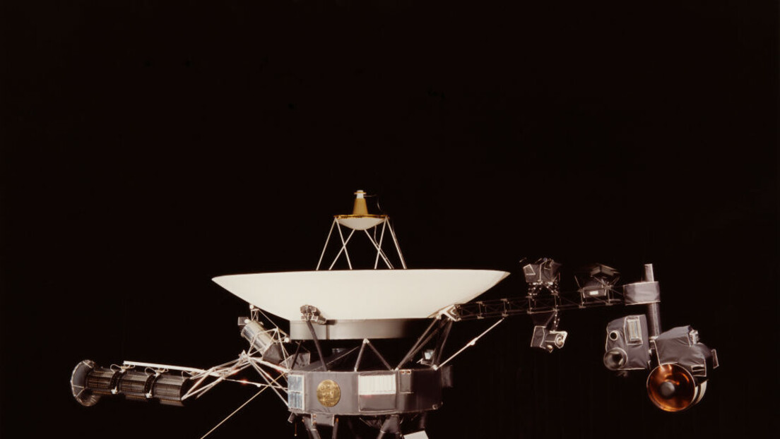 НАСА ипак примила сигнал са "Војаџера 2": Погрешна команда, али...