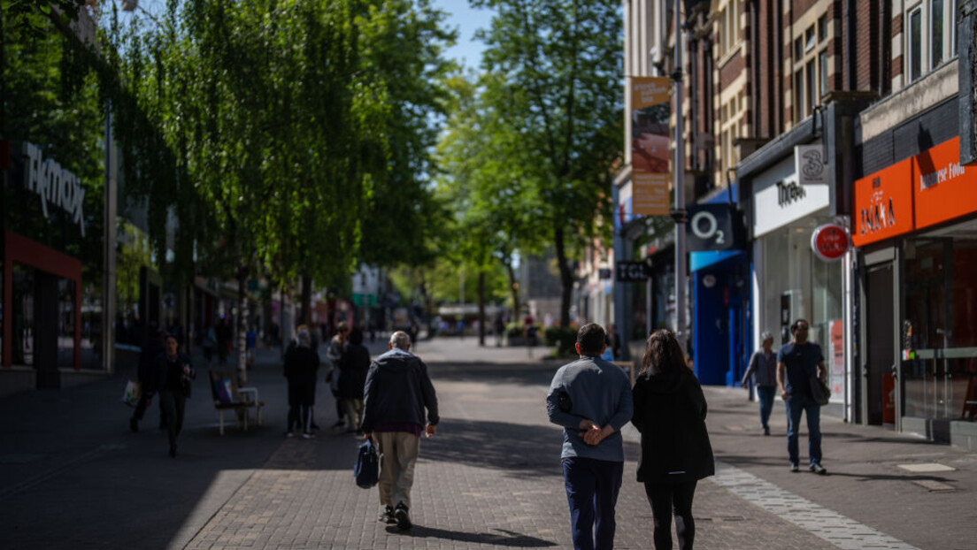 Svakog gosta tri godine dosta? Britanija razmatra proterivanje 100.000 ukrajinskih izbeglica do 2025.