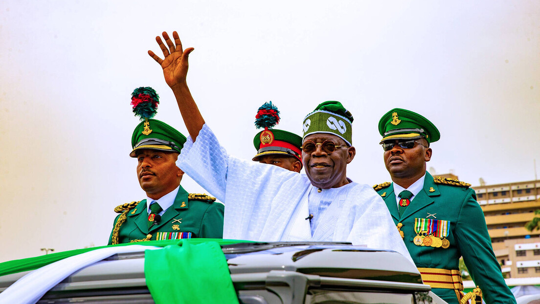 Заиграо се: Председник Нигерије на удару критика због најављене војне интервенције у Нигеру