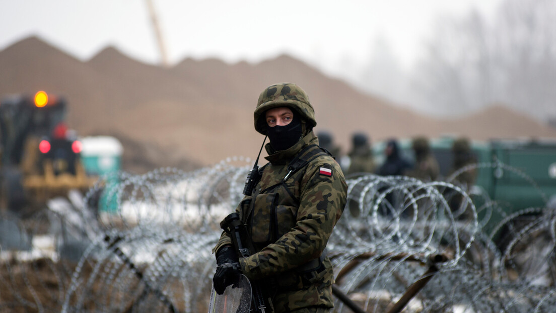 Пољска размешта додатних 10.000 војника на границу с Белорусијом