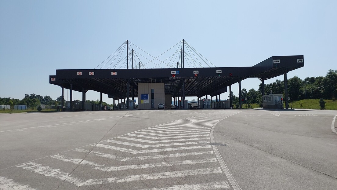 Priština: Ne treba žuriti sa ukidanjem mera za uvoz robe iz Srbije