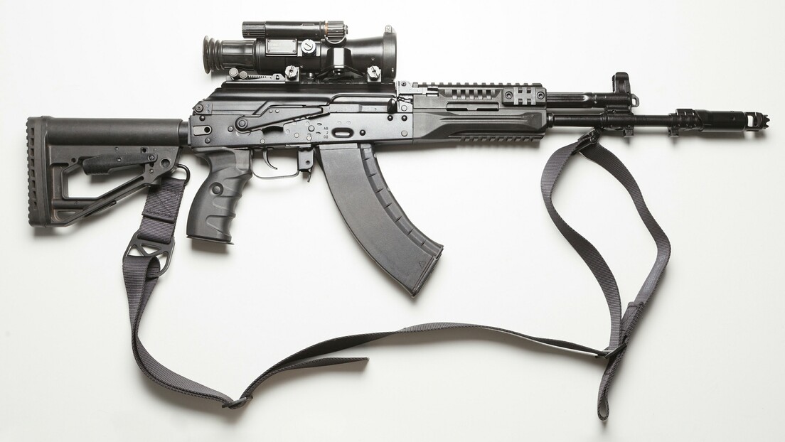 "Калашњиков" представио кратку аутоматску пушку АК-19, тестиран и извиђачки систем "Квазимачта"