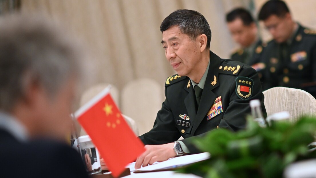 Кинески министар одбране у Русији и Белорусији од 14. до 19. августа