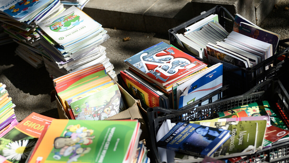 RT Balkan otkriva: Kada će besplatni udžbenici stići u škole