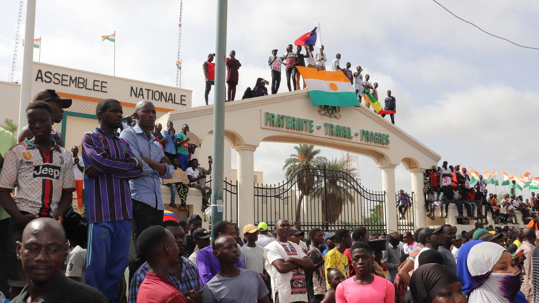 "Политико": Расту несугласице између Француске и САД због неслагања око Нигера