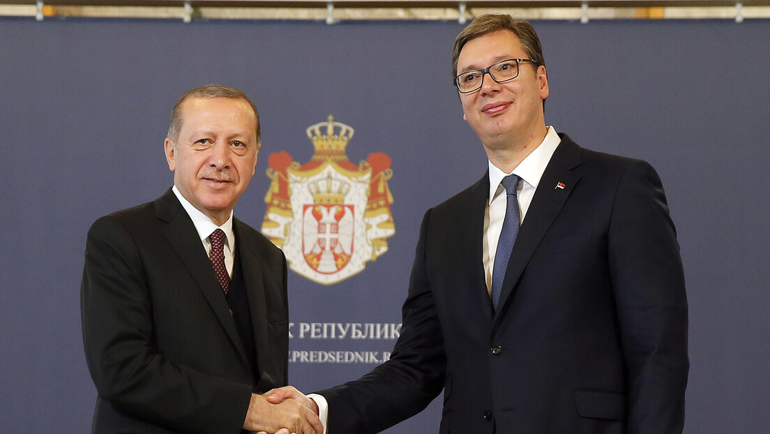 Vučić sa Erdoganom: Računamo na konstruktivan angažman Turske (VIDEO)