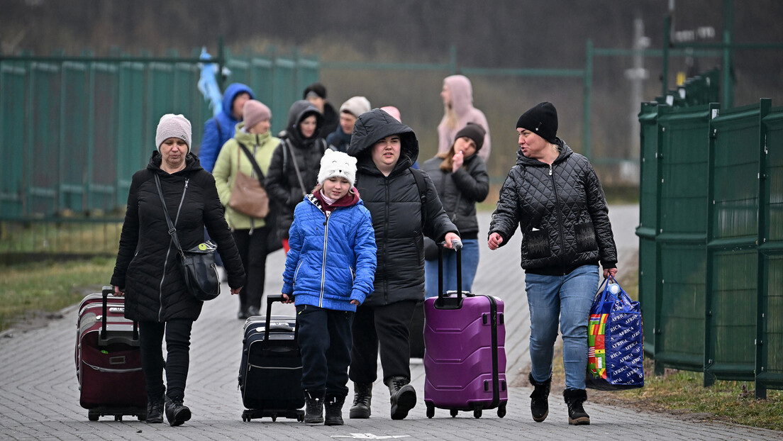 Чешка штеди, смањује новчану помоћ украјинским избеглицама