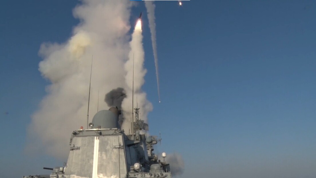 Руске снаге уништиле и други војни брод Украјине у Црном мору за 24 часа