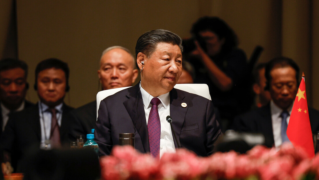 Си Ђинпинг: Геополитичка ситуација је суморна, БРИКС да се супротстави економској принуди