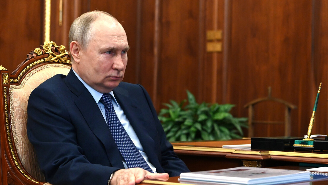 Путин у Кремљу угостио одликоване тенкисте: Заштита Отаџбине је у генетском коду Руса (ВИДЕО)