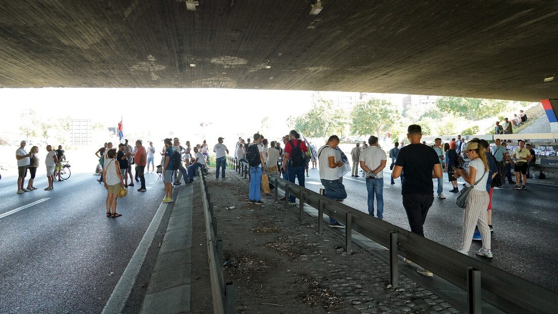 Саобраћај нормализован на ауто-путу преко моста Газела