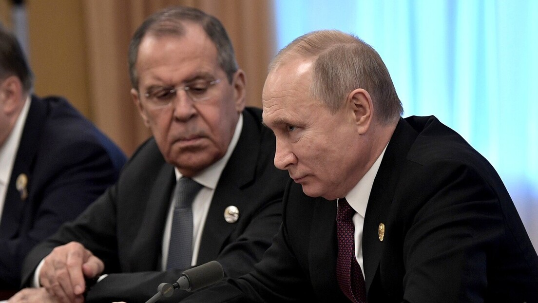 Захарова потврдила: Лавров представља Русију на самиту Г20, на захтев Путина