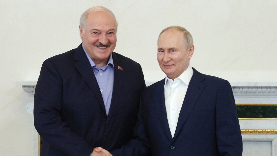 Putin čestitao rođendan Lukašenku: Zajedno ćemo prevazići sve teškoće