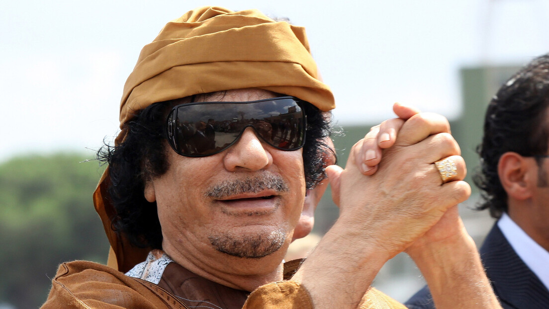 Успон и пад Гадафија, "братског вође" који је трансформисао Либију и арапски свет