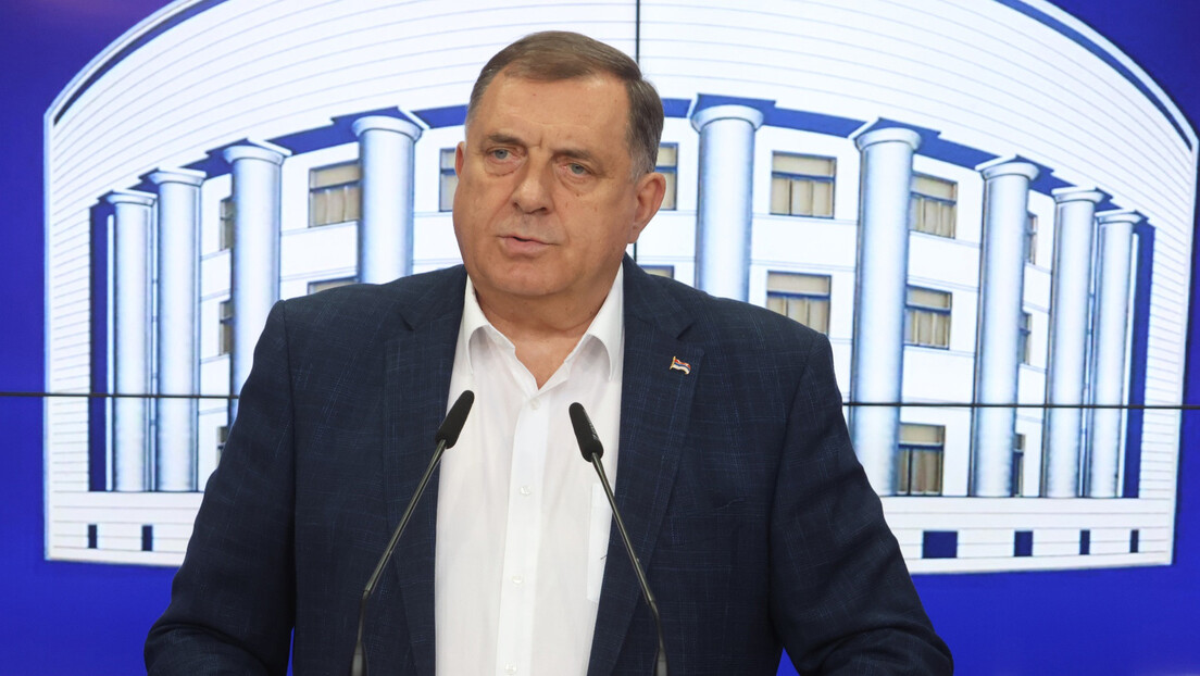 Dodik: Šmitov zadatak je da laže